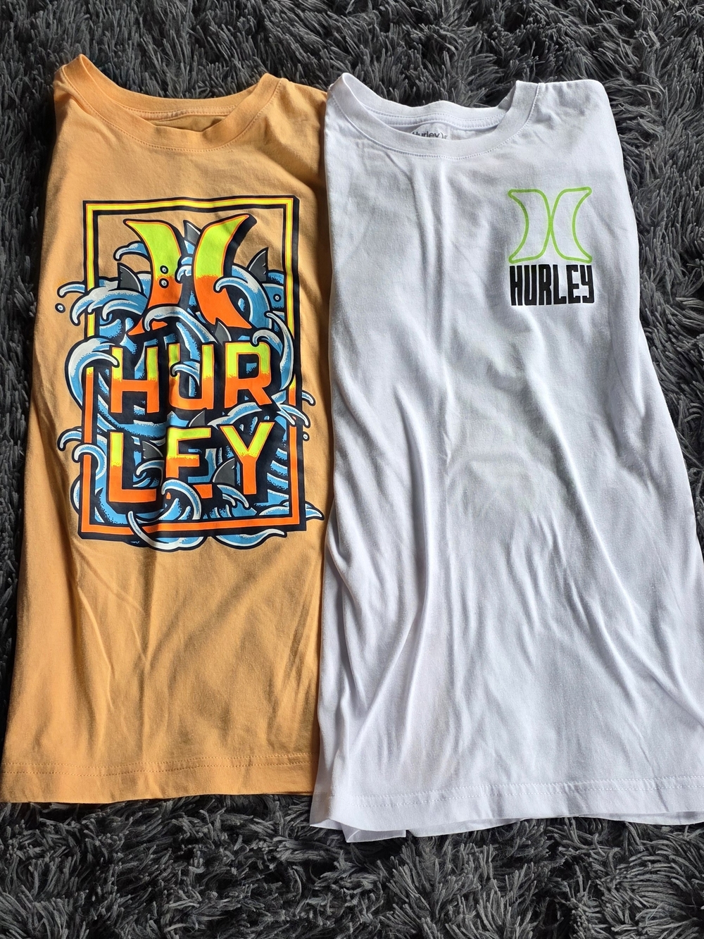 Hurley Graphic Tee Set